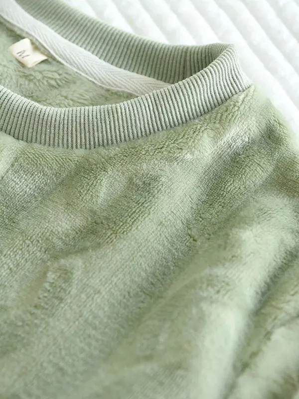 Pyjama Chaud Pour Homme "Cocon de Flanelle"